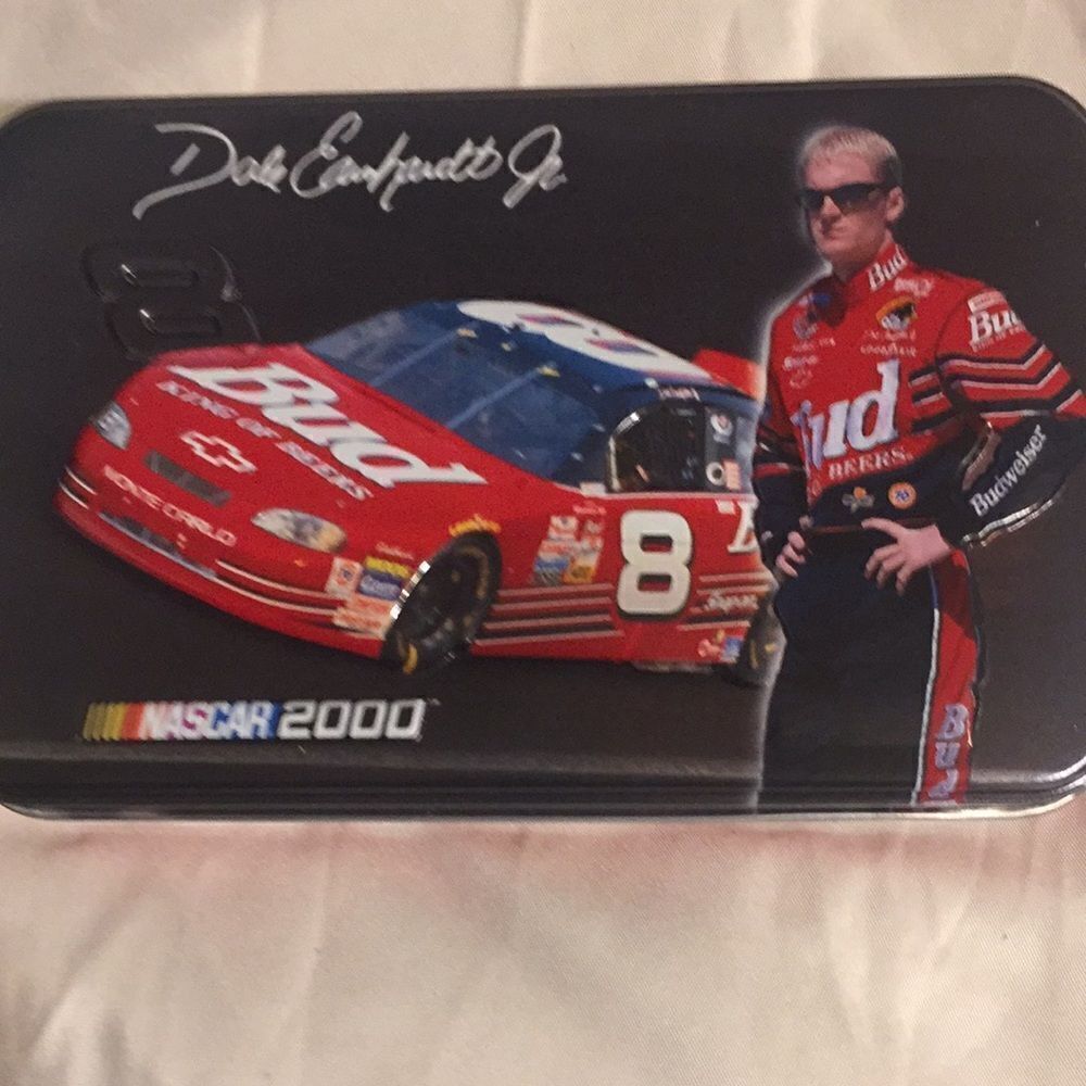 NASCAR 2000 - Picture 3 of 6